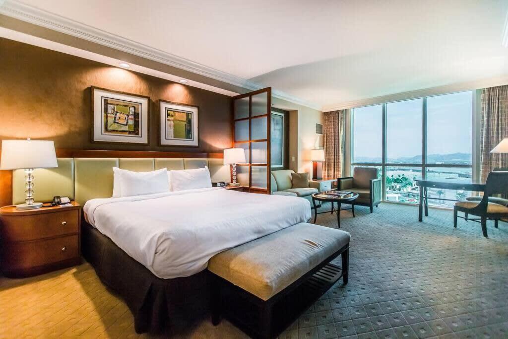 37Th Floor Penthouse - No Resort Fees - Strip View - Mgm 37807 Las Vegas Exteriör bild