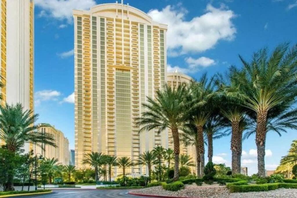 37Th Floor Penthouse - No Resort Fees - Strip View - Mgm 37807 Las Vegas Exteriör bild